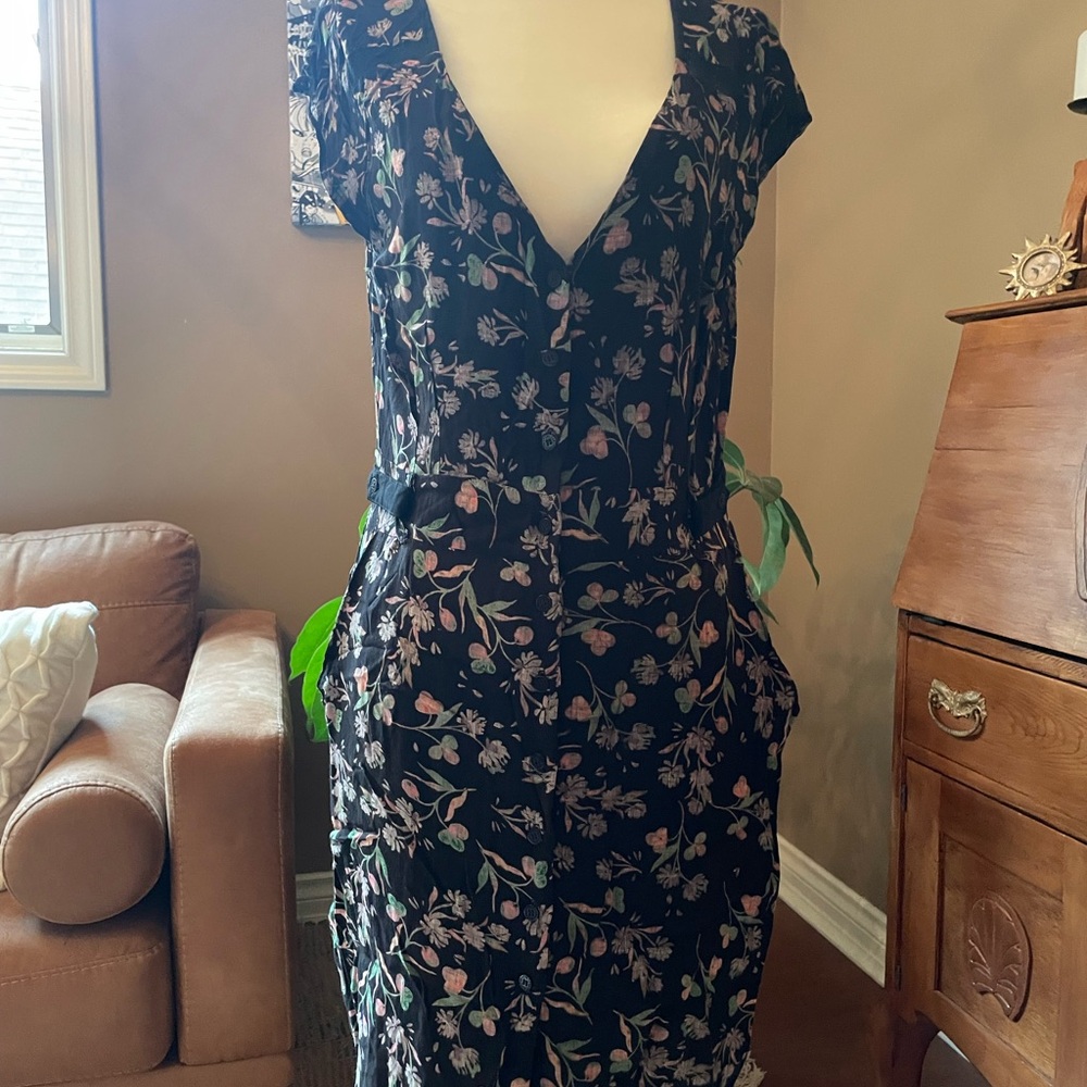 3 Stones Black Floral Button-down Dress